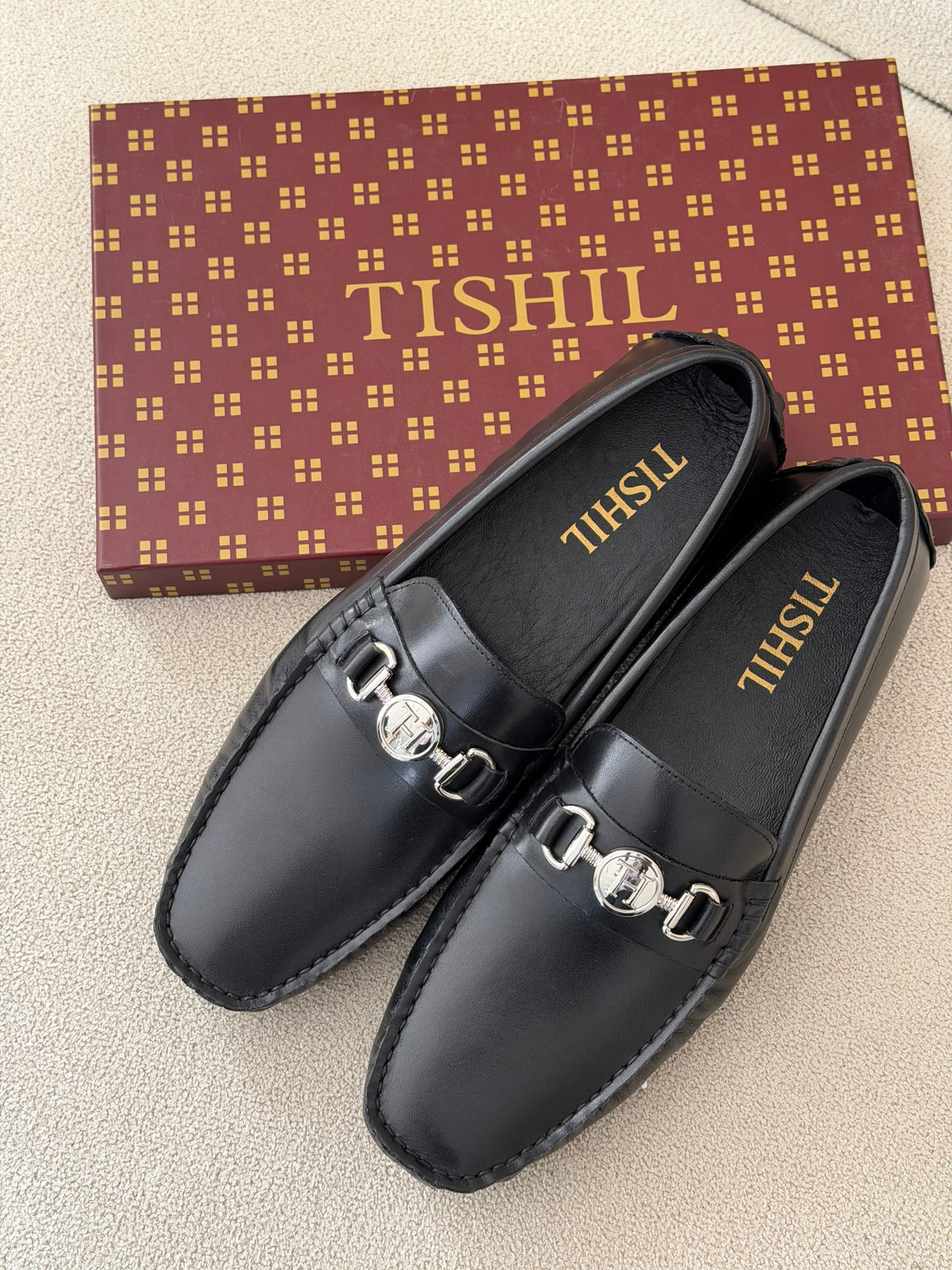 Tishil Porto black leather driving loafer for men. Tishil men's footwear product image.