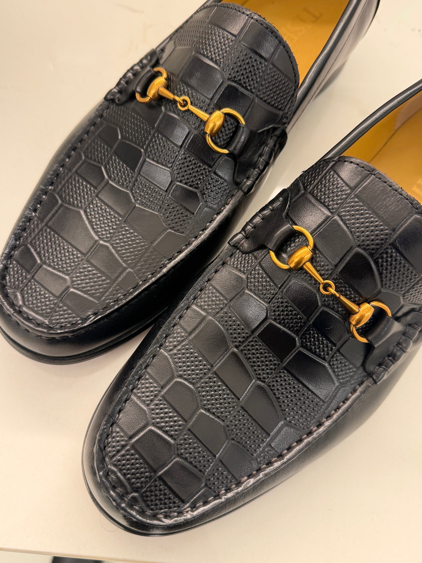 Tishil Regis Croc Men’s Loafers In Black