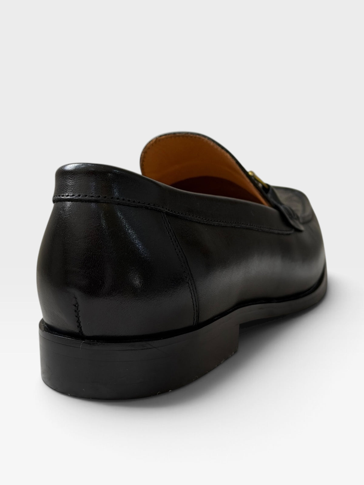 Rear view of Tishil Aurel Noir black men's loafer